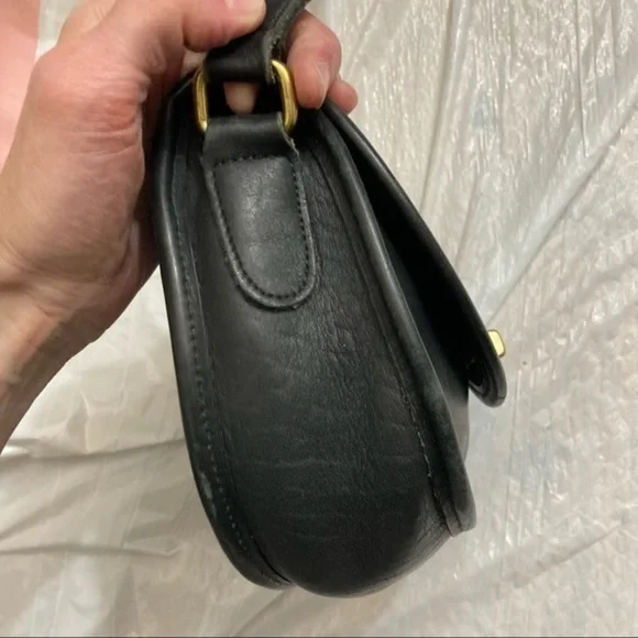 Coach vintage Watson 9981 black leather crossbody bag rare